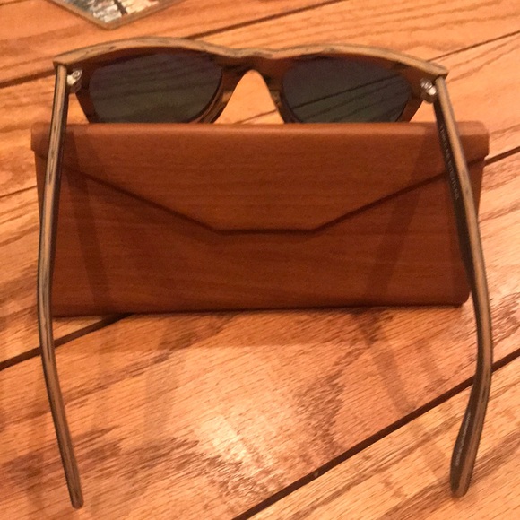 Tabulae Men’s Sunglasses - Picture 2 of 3